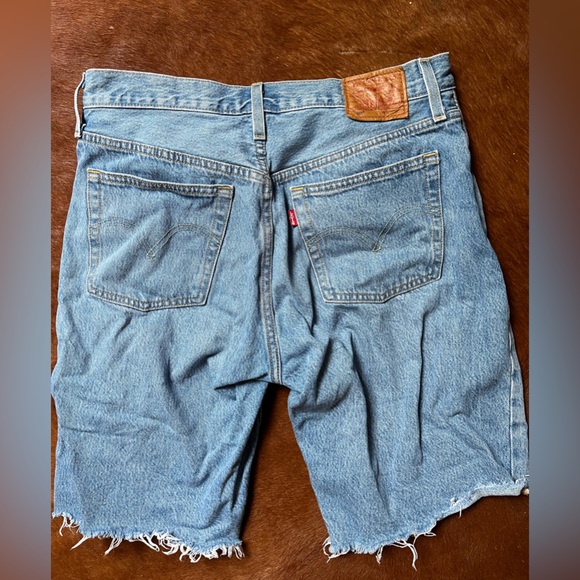 Long Levis 501 shorts - Picture 2 of 3